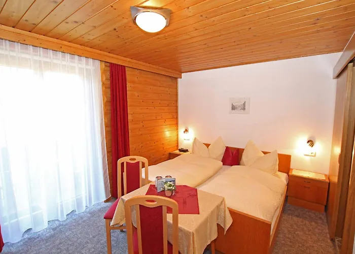 بيت ضيافة Delacher 3*